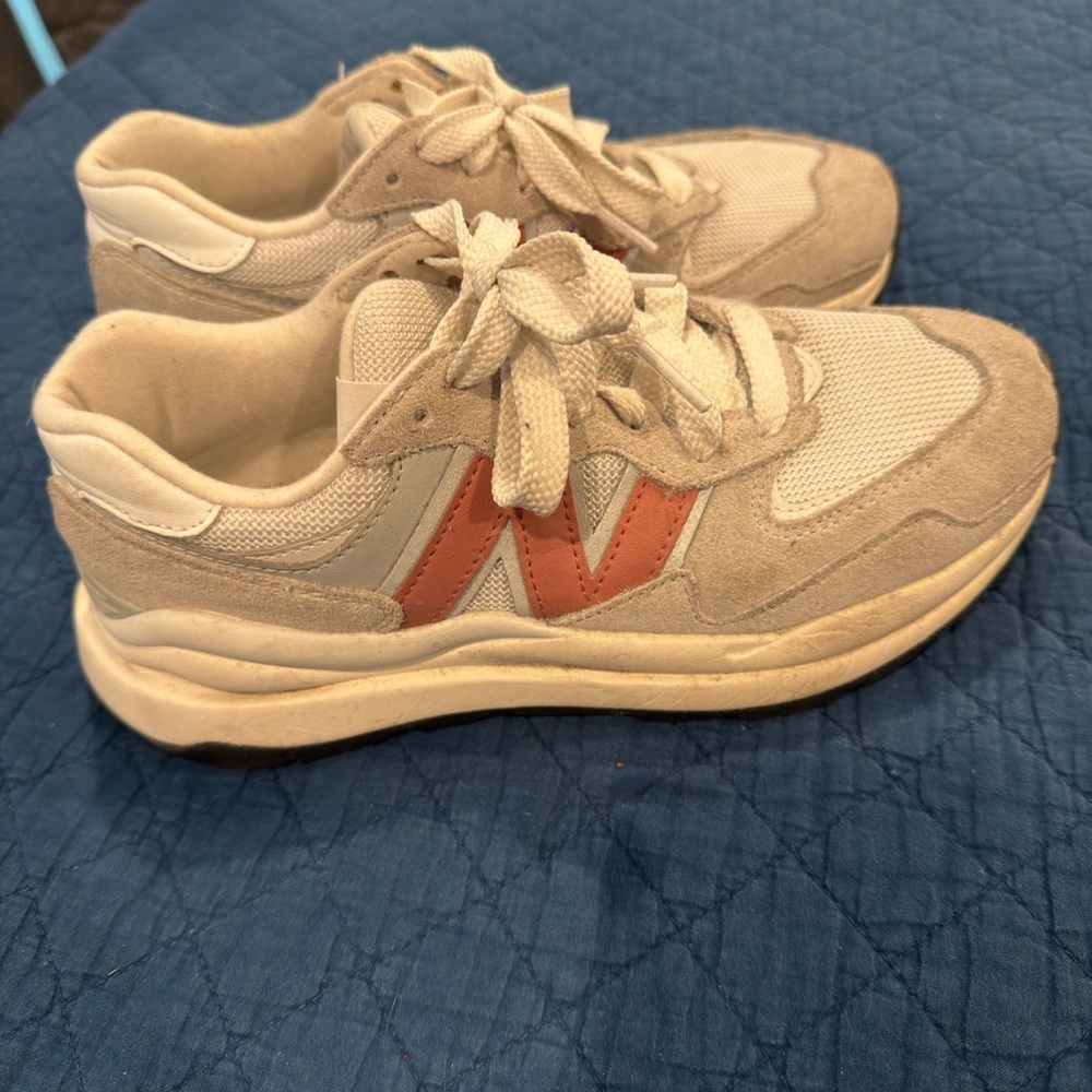 New Balance Athletic Shoes in Cream and Orange